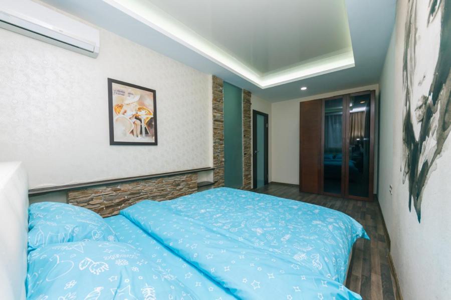 Hotrent Pechersk Lesy 20/22 Κίεβο Εξωτερικό φωτογραφία