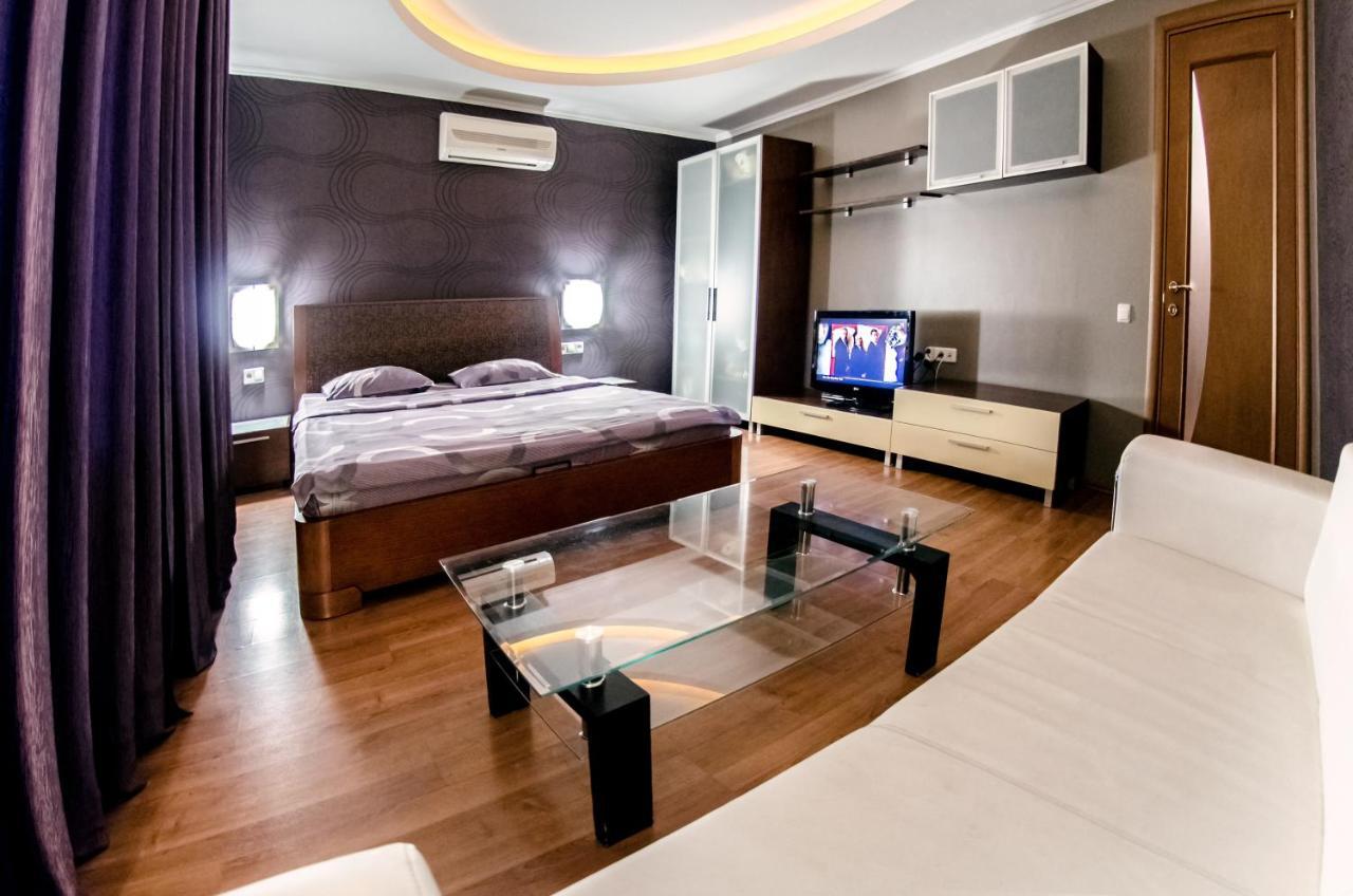 Hotrent Pechersk Lesy 20/22 Κίεβο Εξωτερικό φωτογραφία